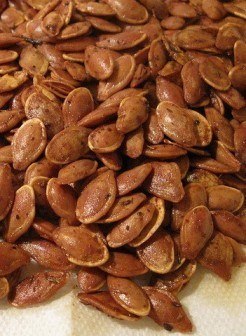 Delicious Pumpkin Seeds Straight from the Pumpkin